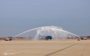 Long Thành đón 3 chuyến bay chở khách đầu tiên